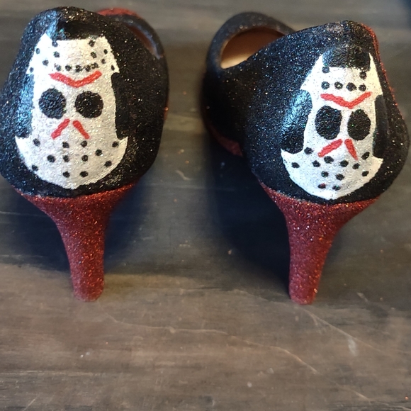 Friday the 13th shoes - Picture 4 of 5